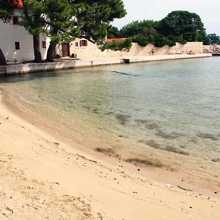 דירה By The Sea - 14898 אוגייאן